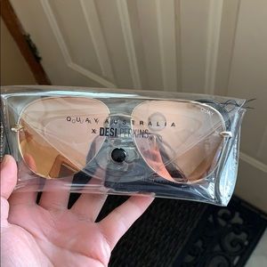 QUAY AUSTRALIA x DESI PERKINS GOLD/GOLD aviators